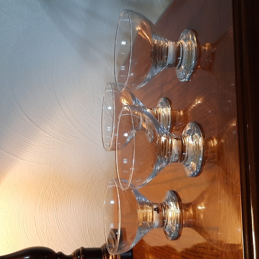 Anthropologie set of 4 footed dessert bowls cups clear glass